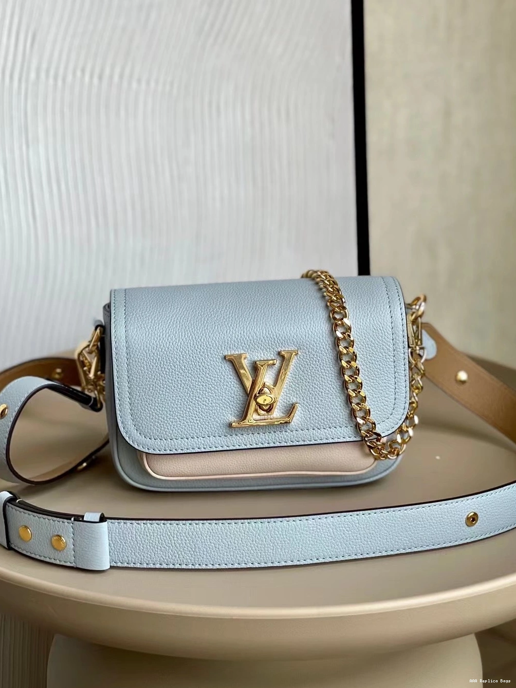 Aaa replica bags VUITTON LOUIS LOCKME TENDER 0810